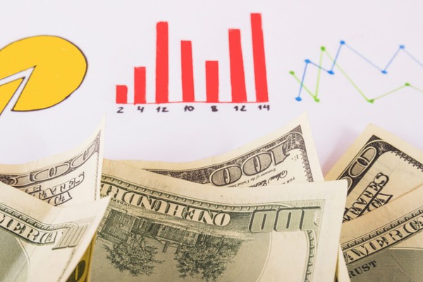 Biểu tượng đổi mới công nghệ và phân tích dữ liệu